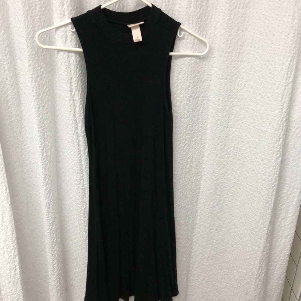 Flowy black dress